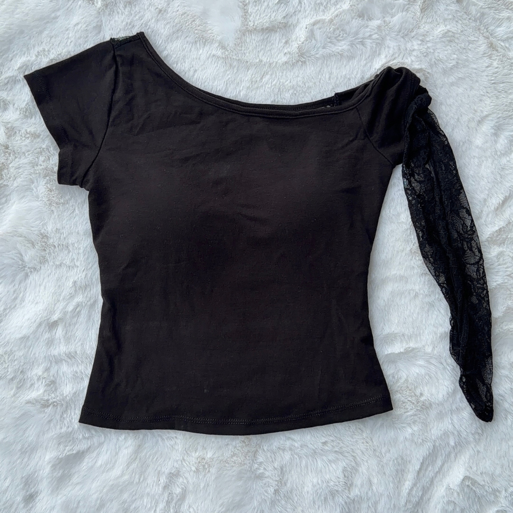 Noir Ribbon Top