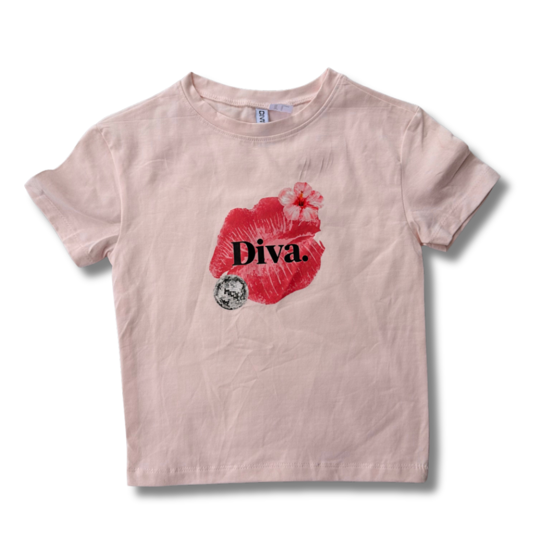 Diva Tee