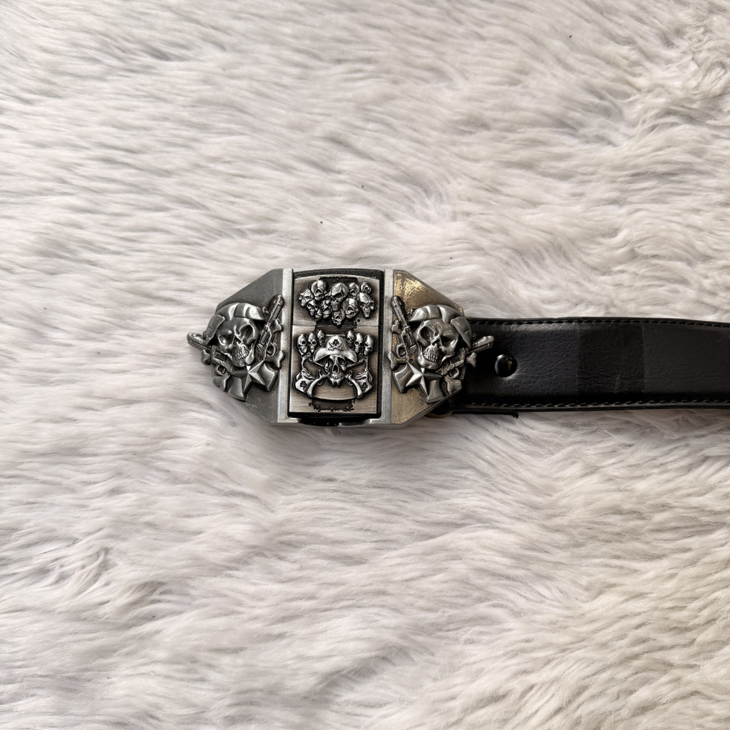 Warborn Skull Lighter Belt