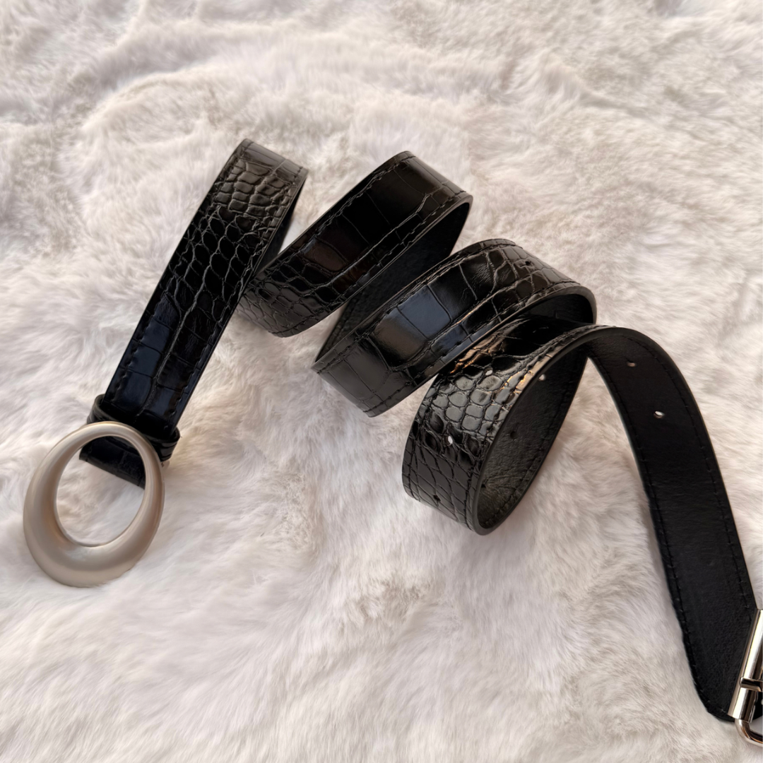 Midnight Oval Buckle Belt